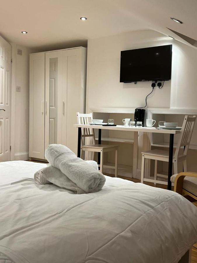 93 West Road Hotell London Exteriör bild