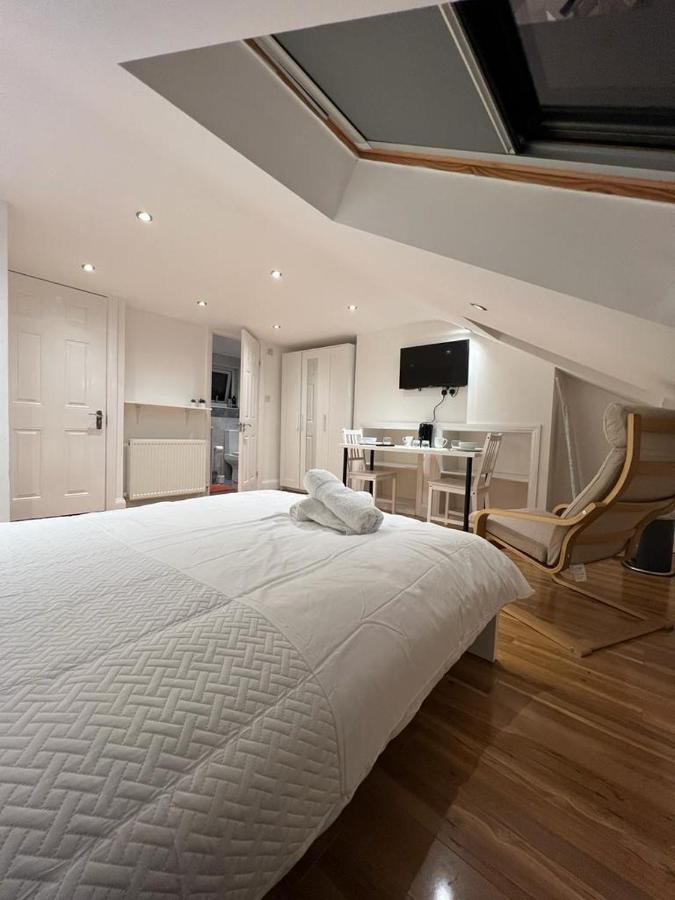 93 West Road Hotell London Exteriör bild