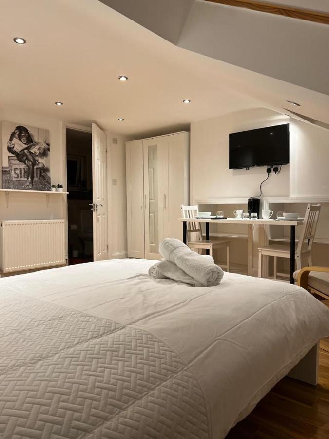 93 West Road Hotell London Exteriör bild